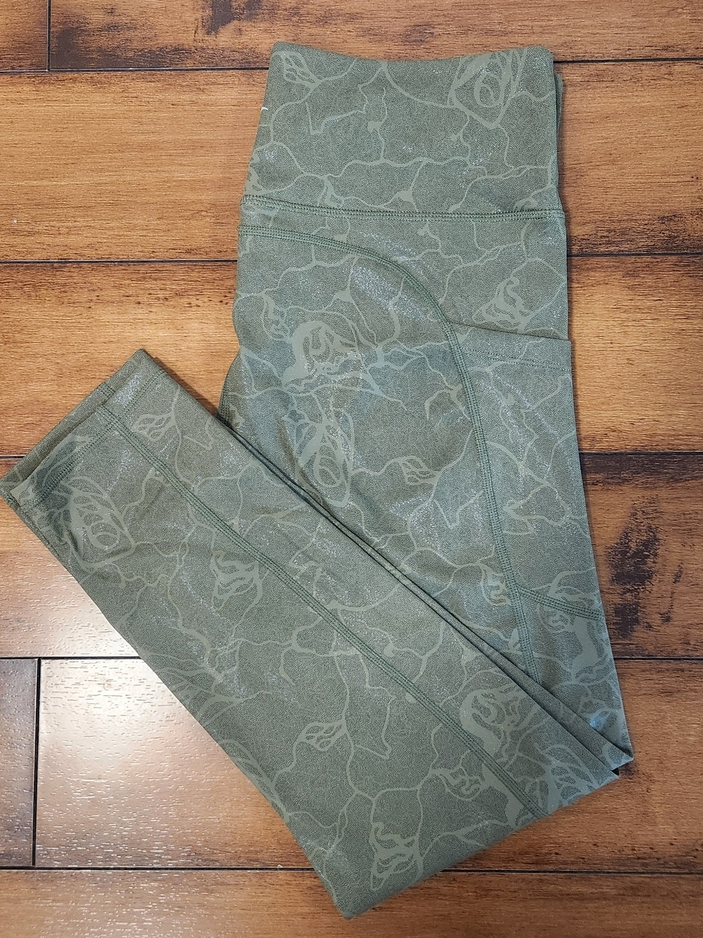 Zyia Light N Tight Hi Rise 7/8 Leggings Olive Maze Metallic Shimmer